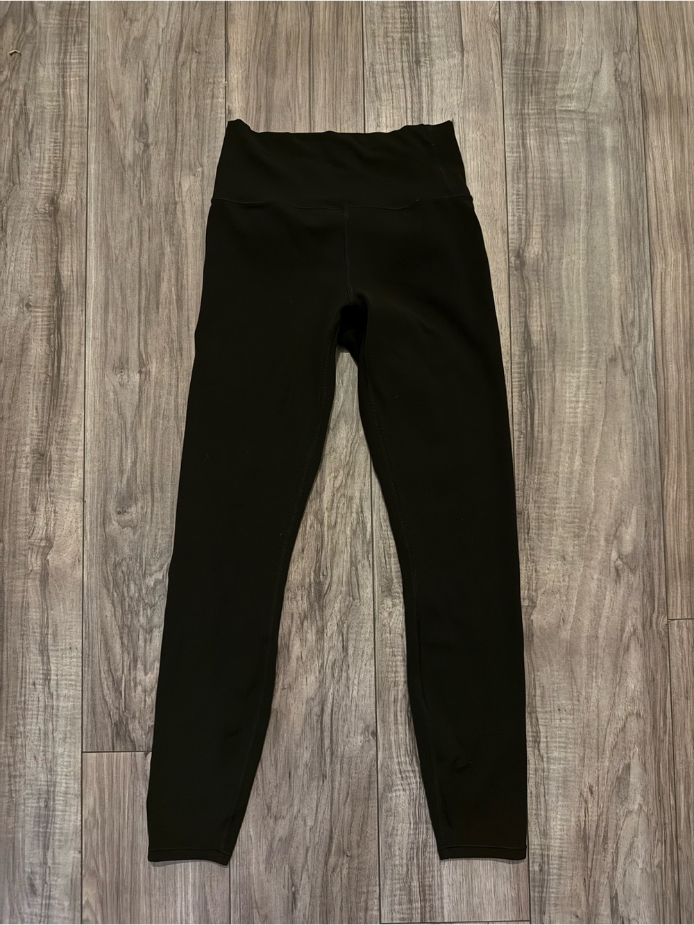 Vuori Black High-Rise Leggings